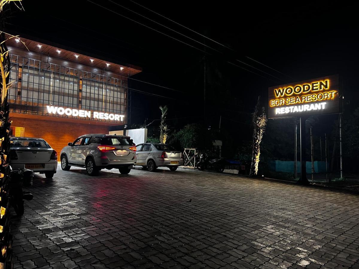 Wooden Ecr Sea Resort Puducherry Eksteriør billede